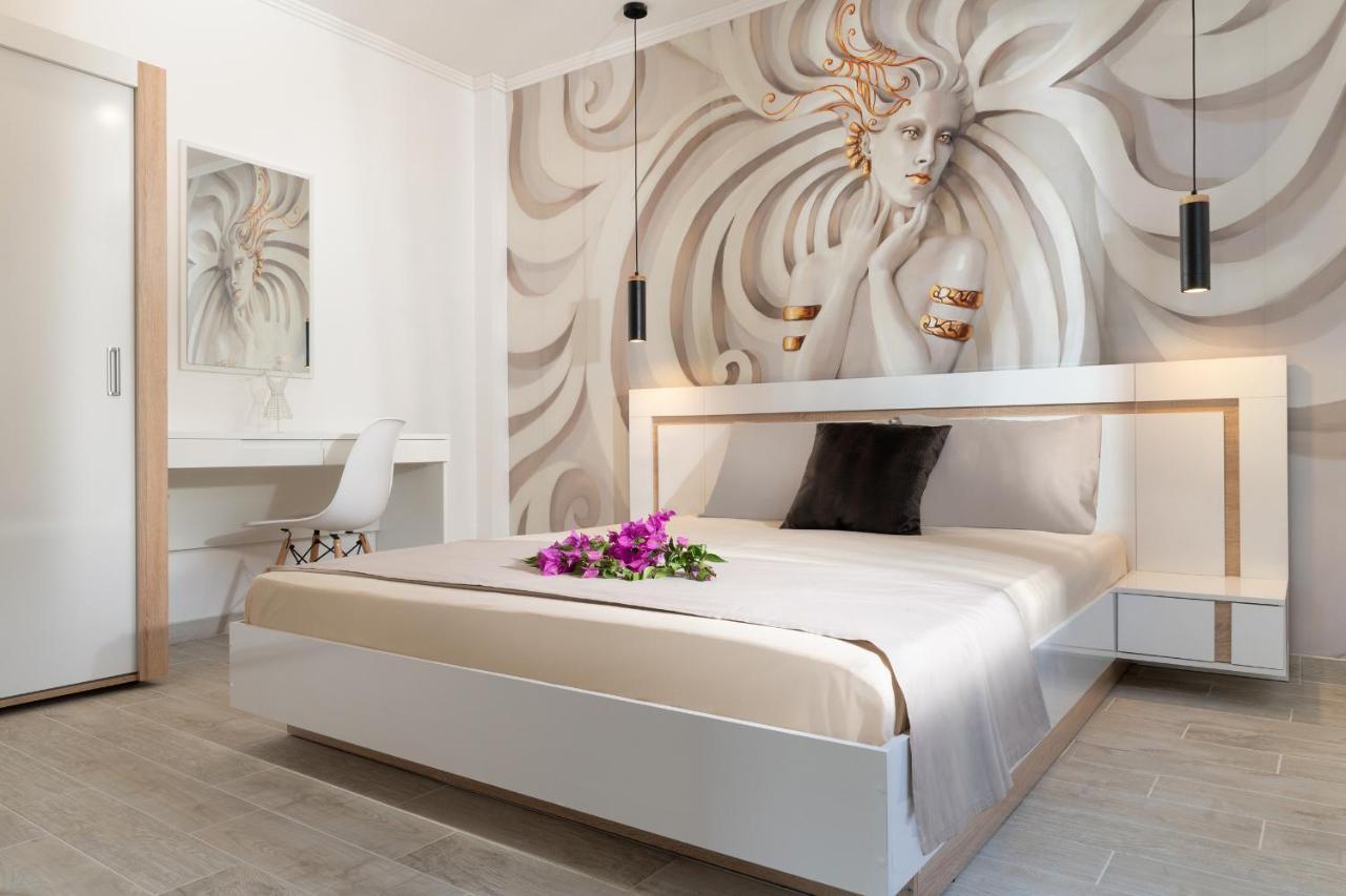 Estell Apartment *